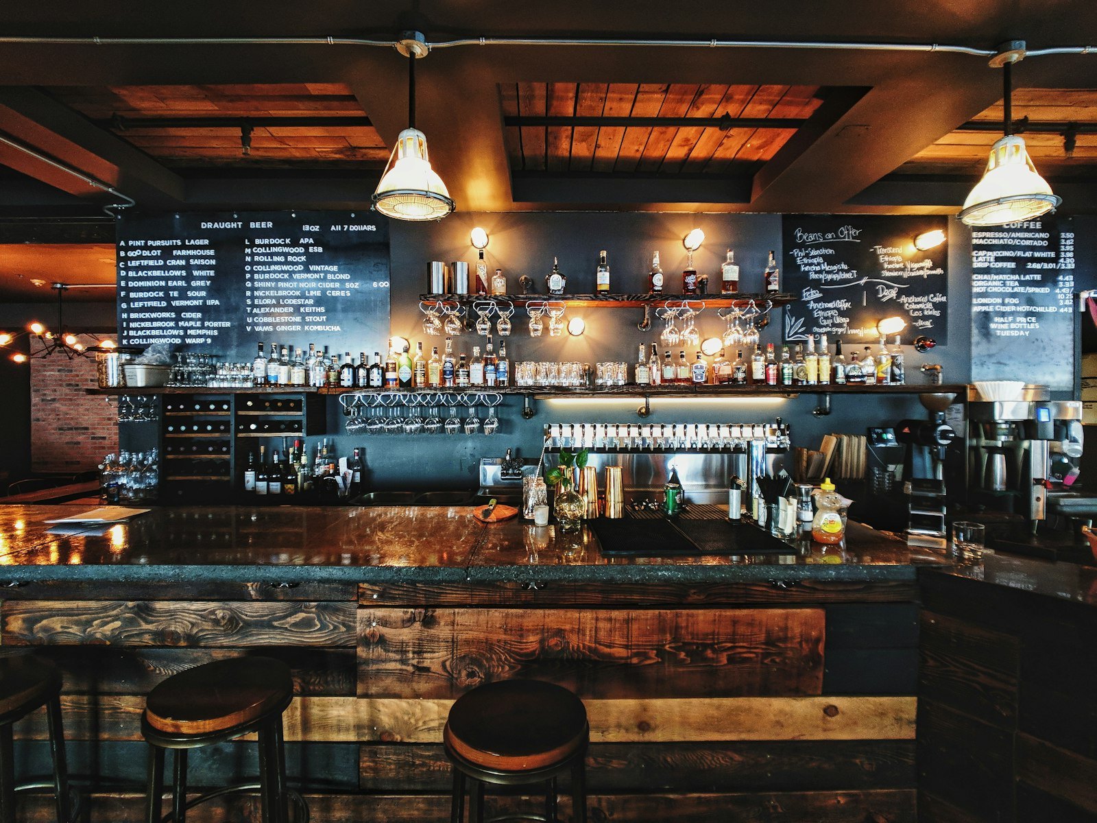 Restaurant and bar lighting with exposed conduit